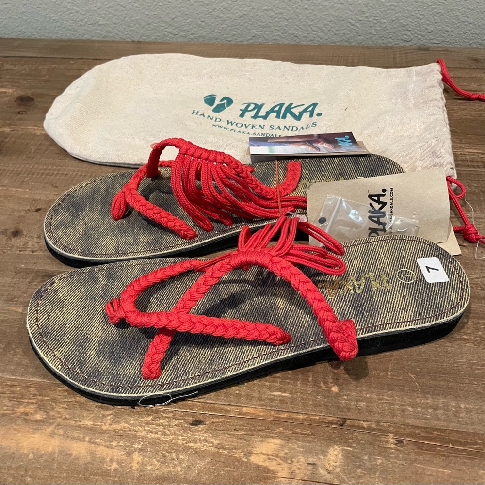 Plaka Hand Woven Sandals - Size 7